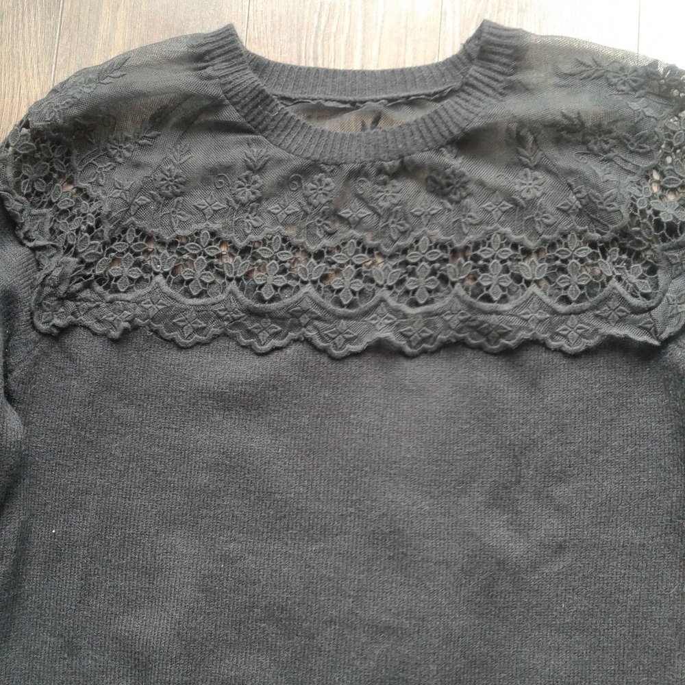 Lace detailed wool sweater Black - (S)